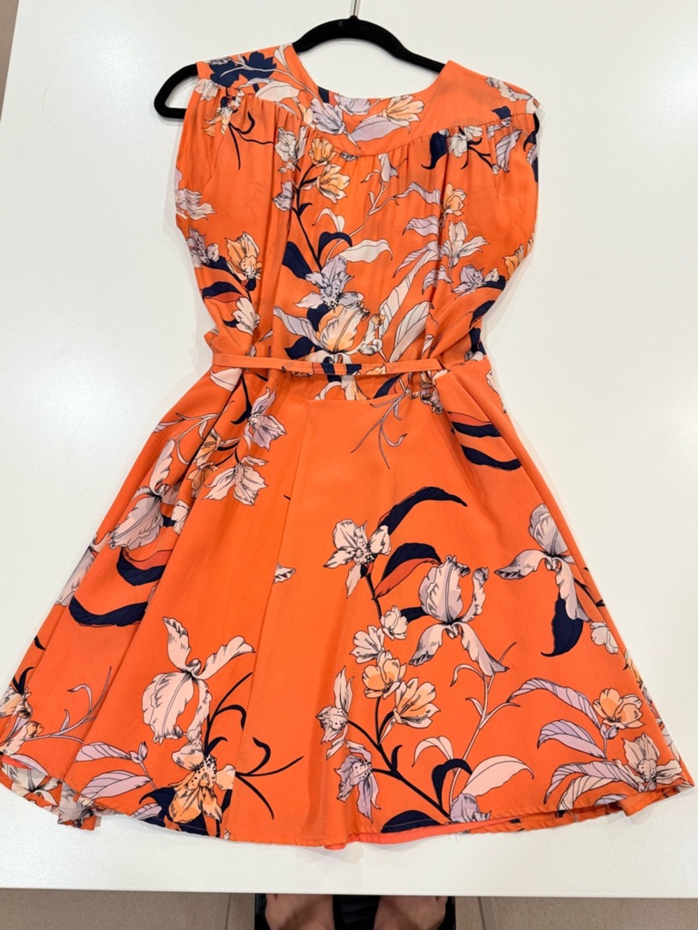 Yumi Kim Silk Wrap Dress Coral Floral | Size M | Tie Waist Mini - Picture 13 of 14